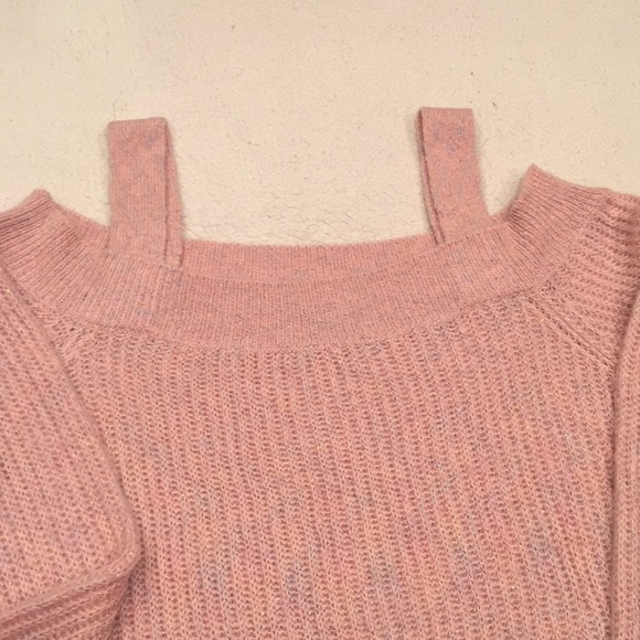 I.N.C plus size cold-shoulder sweater - Picture 5 of 8